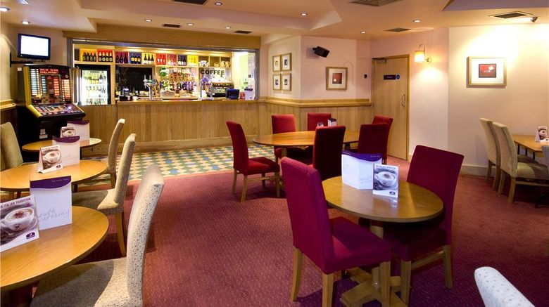 <b>Premier Inn Manchester C C (Portland St) Restaurant</b>. Images powered by <a href="https://iceportal.shijigroup.com/" title="IcePortal" target="_blank">IcePortal</a>.