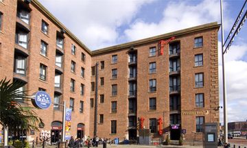 Premier Inn Liverpool Albert Dock