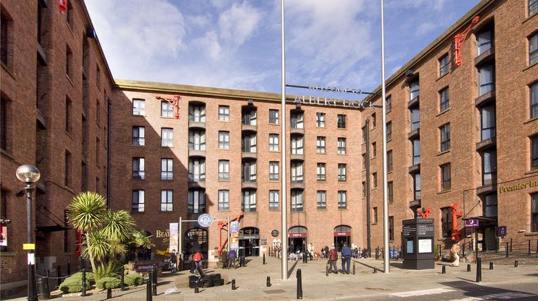 <b>Premier Inn Liverpool Albert Dock Exterior</b>. Images powered by <a href="https://iceportal.shijigroup.com/" title="IcePortal" target="_blank">IcePortal</a>.
