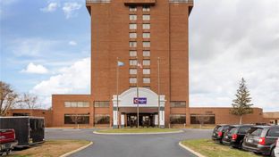 Comfort Inn Brooklyn Center
