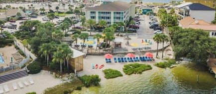 Surf and Sand Hotel Exterior