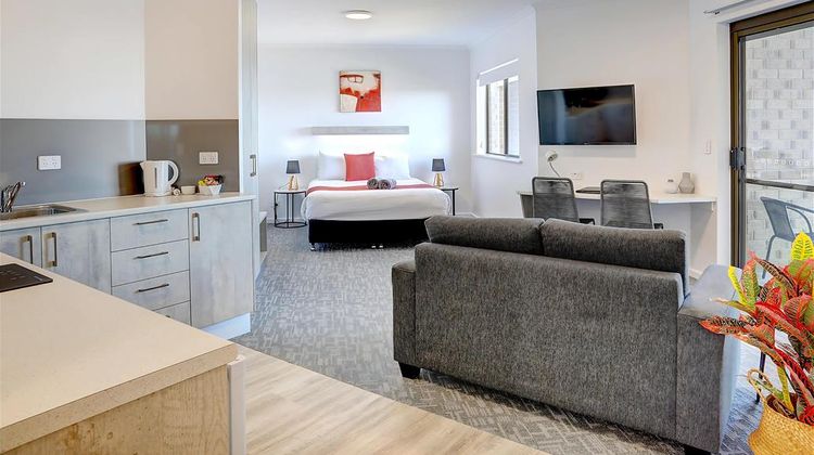 Limani Motel Port Lincoln Suite