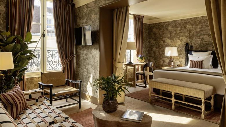 <b>Prince de Conde Suite</b>. Images powered by <a href="https://iceportal.shijigroup.com/" title="IcePortal" target="_blank">IcePortal</a>.