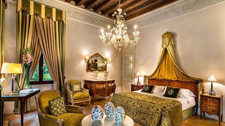 Villa Franceschi Room