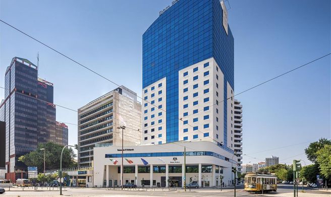 Dom Pedro Lisboa Hotel Exterior