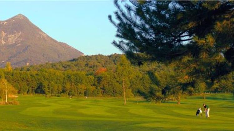 Hotel Golf Resort by Adonis Golf