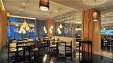<b>Jumeirah Himalayas Hotel Shanghai Restaurant</b>. Images powered by <a href="https://iceportal.shijigroup.com/" title="IcePortal" target="_blank">IcePortal</a>.