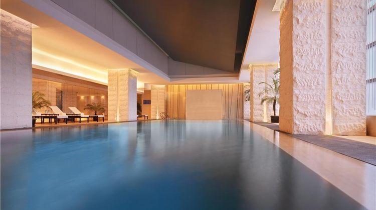 Jumeirah Himalayas Hotel Shanghai Pool