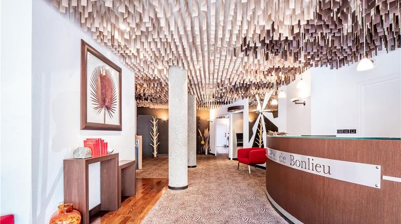 <b>Hotel de Bonlieu Lobby</b>. Images powered by <a href="https://iceportal.shijigroup.com/" title="IcePortal" target="_blank">IcePortal</a>.