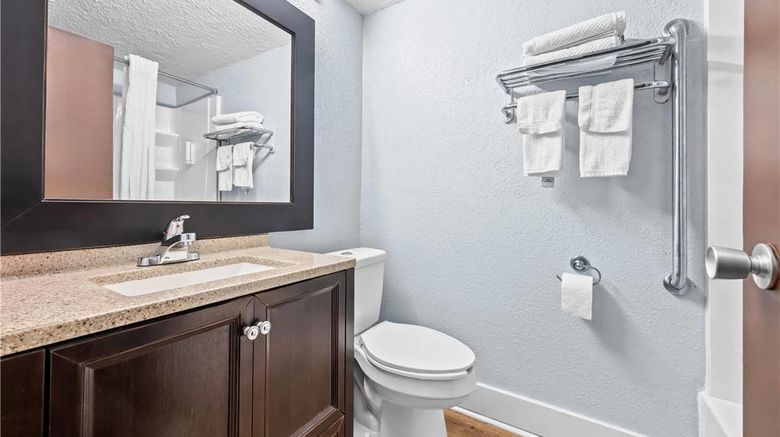 <b>Econo Lodge Montgomery South I-65 Room</b>. Images powered by <a href="https://iceportal.shijigroup.com/" title="IcePortal" target="_blank">IcePortal</a>.
