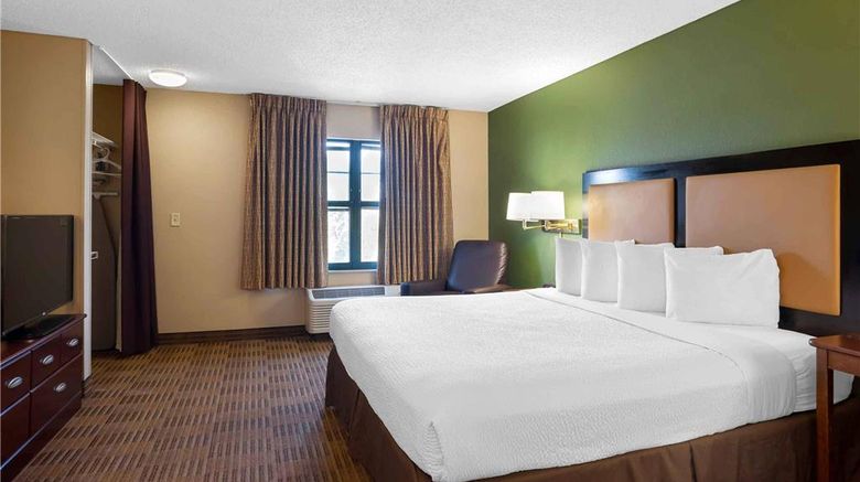 <b>Suburban Studios Exton Room</b>. Images powered by <a href="https://iceportal.shijigroup.com/" title="IcePortal" target="_blank">IcePortal</a>.