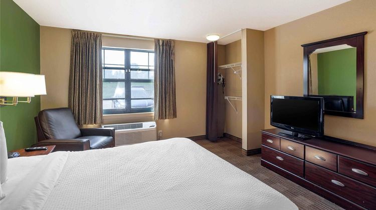 Suburban Studios Exton Room