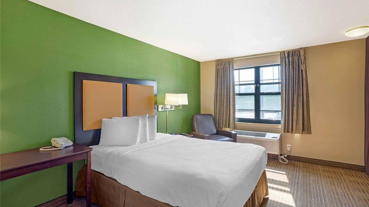 Suburban Studios Exton Room