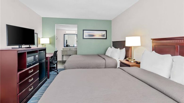 <b>Quality Inn Lexington Room</b>. Images powered by <a href="https://iceportal.shijigroup.com/" title="IcePortal" target="_blank">IcePortal</a>.