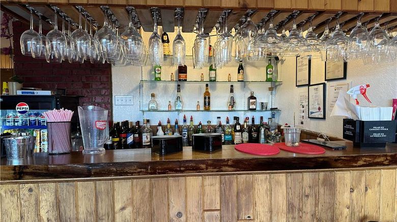 <b>Travelodge by Wyndham Chetwynd Restaurant</b>. Images powered by <a href="https://iceportal.shijigroup.com/" title="IcePortal" target="_blank">IcePortal</a>.