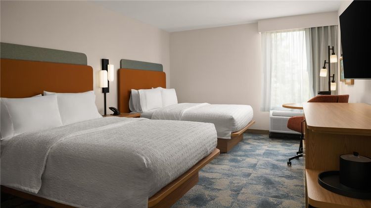 Hampton Inn Philadelphia Intl Airport Room