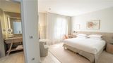 Le Grand Pavillon Chantilly Room