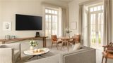 Le Grand Pavillon Chantilly Suite