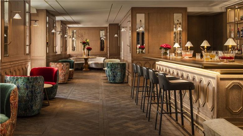 <b>Le Grand Pavillon Chantilly Restaurant</b>. Images powered by <a href="https://iceportal.shijigroup.com/" title="IcePortal" target="_blank">IcePortal</a>.