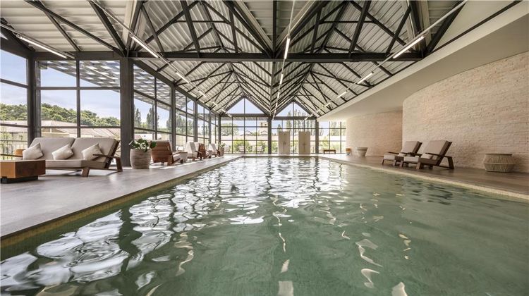 Le Grand Pavillon Chantilly Pool
