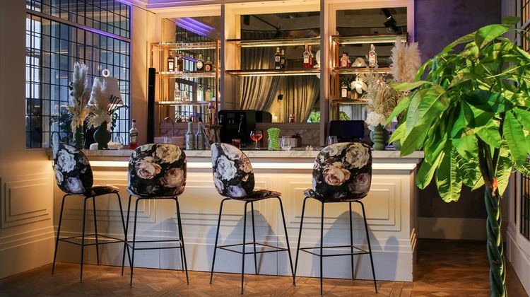 Le Grand Pavillon Chantilly Restaurant