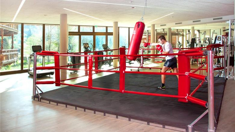 <b>Feuriger Tatzlwurm Berghotel & Spa, BW S Health</b>. Images powered by <a href="https://iceportal.shijigroup.com/" title="IcePortal" target="_blank">IcePortal</a>.