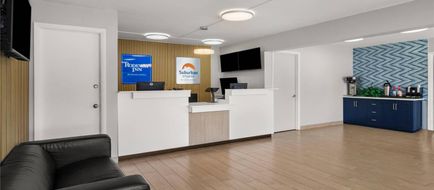 Suburban Studios Orange Park Lobby