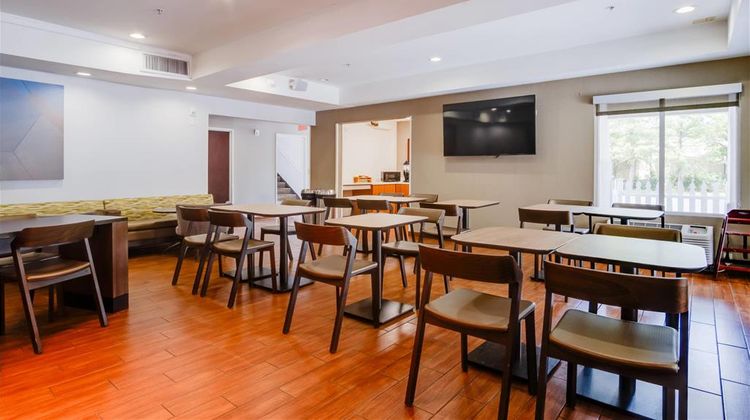 Country Inn & Suites Savannah Southside Restaurant