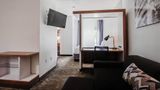 Country Inn & Suites Savannah Southside Suite