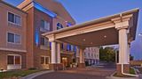 <b>Quality Inn & Suites Bethany Exterior</b>. Images powered by <a href="https://iceportal.shijigroup.com/" title="IcePortal" target="_blank">IcePortal</a>.