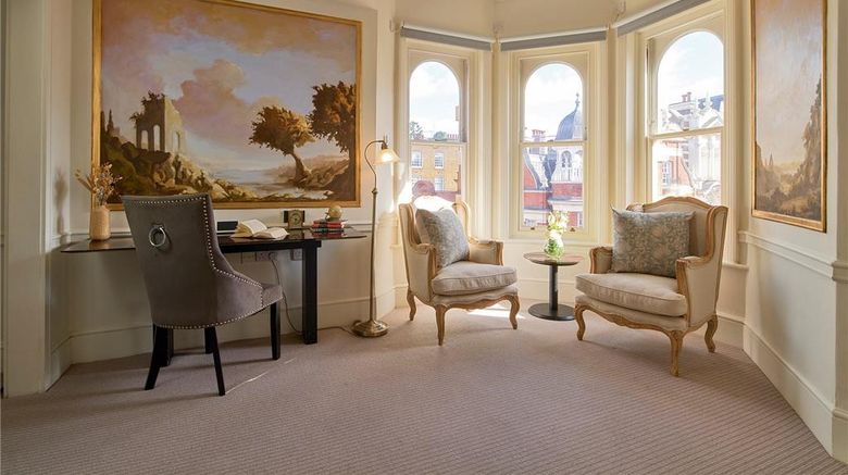 <b>Sloane Square Hotel Suite</b>. Images powered by <a href="https://iceportal.shijigroup.com/" title="IcePortal" target="_blank">IcePortal</a>.