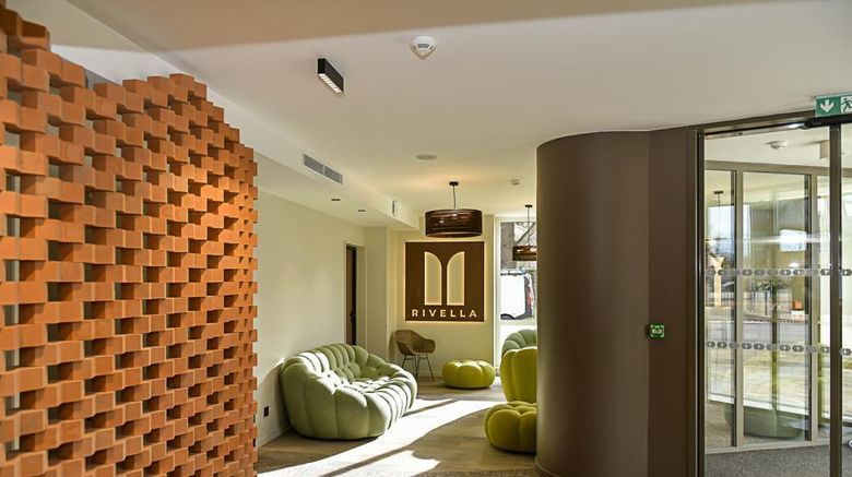 <b>Hotel de la Gare Logis Lobby</b>. Images powered by <a href="https://iceportal.shijigroup.com/" title="IcePortal" target="_blank">IcePortal</a>.