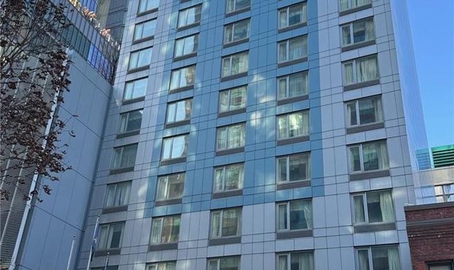 SoHo 54 Hotel Exterior