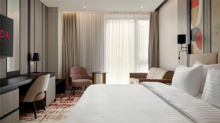 Hotel Brilliant Meses Room