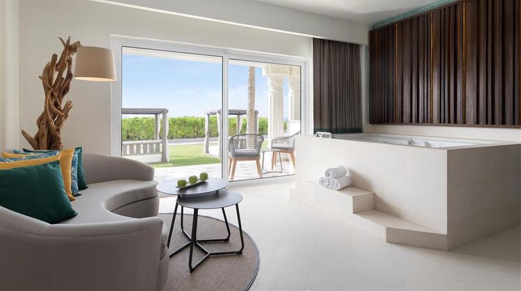 Hyatt Vivid Playa del Carmen Suite