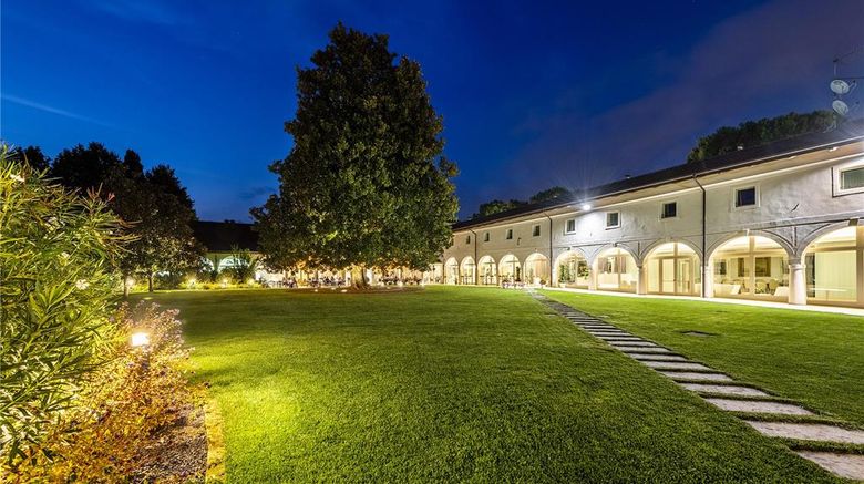Hotel Villa I Pini Exterior. Images powered by <a href="https://iceportal.shijigroup.com" target="_blank" rel="noopener">Ice Portal</a>.