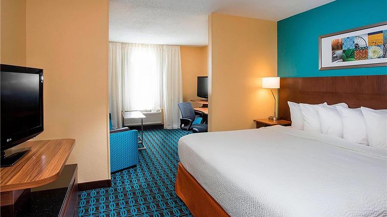 <b>Wingate by Wyndham Oshkosh Room</b>. Images powered by <a href="https://iceportal.shijigroup.com/" title="IcePortal" target="_blank">IcePortal</a>.
