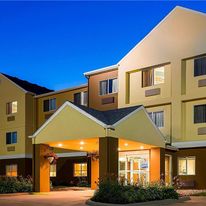 Wingate by Wyndham Oshkosh