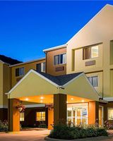 Wingate by Wyndham Oshkosh