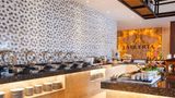 <b>Camino Real Acapulco Diamante Restaurant</b>. Images powered by <a href="https://iceportal.shijigroup.com/" title="IcePortal" target="_blank">IcePortal</a>.