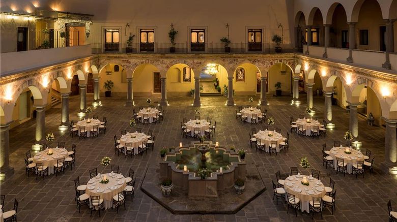 <b>Quinta Real Puebla Restaurant</b>. Images powered by <a href="https://iceportal.shijigroup.com/" title="IcePortal" target="_blank">IcePortal</a>.