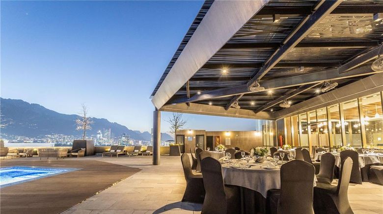 <b>Camino Real Fashion Drive Monterrey Restaurant</b>. Images powered by <a href="https://iceportal.shijigroup.com/" title="IcePortal" target="_blank">IcePortal</a>.