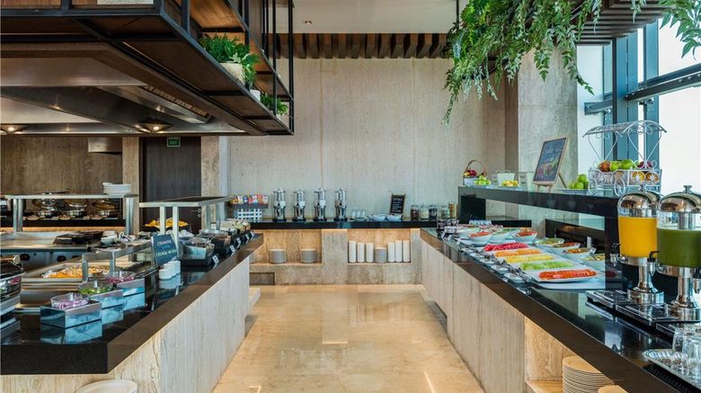 <b>Camino Real Merida Restaurant</b>. Images powered by <a href="https://iceportal.shijigroup.com/" title="IcePortal" target="_blank">IcePortal</a>.