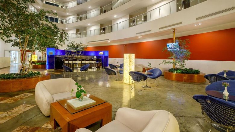 <b>Camino Real Pachuca Lobby</b>. Images powered by <a href="https://iceportal.shijigroup.com/" title="IcePortal" target="_blank">IcePortal</a>.