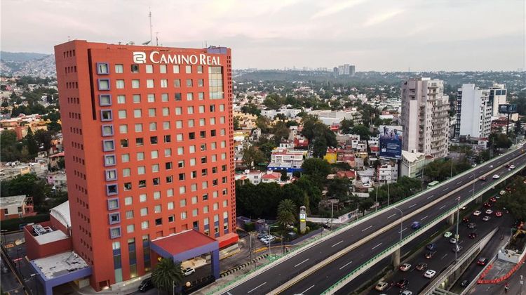 Camino Real Pedregal Exterior