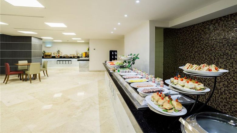 <b>Real Inn Tijuana Restaurant</b>. Images powered by <a href="https://iceportal.shijigroup.com/" title="IcePortal" target="_blank">IcePortal</a>.
