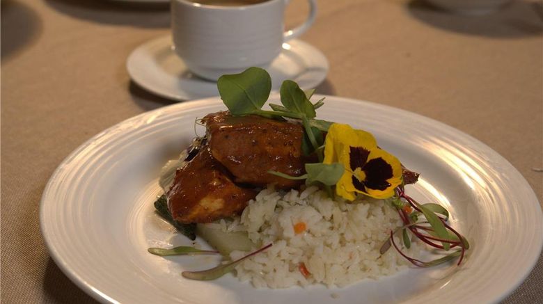 <b>Quinta Real Acapulco Restaurant</b>. Images powered by <a href="https://iceportal.shijigroup.com/" title="IcePortal" target="_blank">IcePortal</a>.