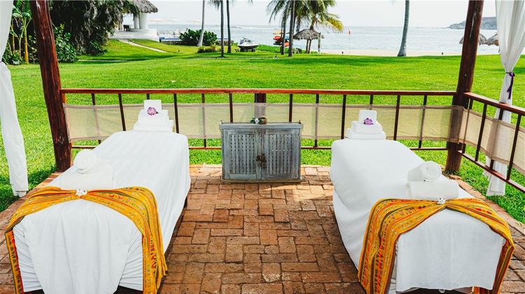Camino Real Zaashila Huatulco Spa