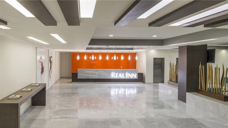 Real Inn Celaya Lobby