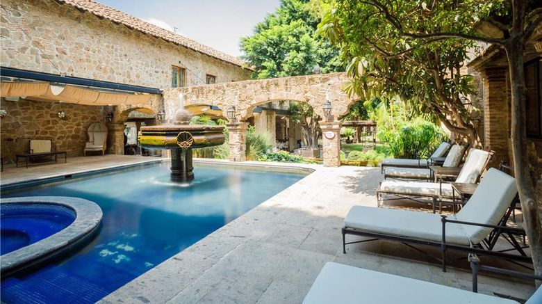 <b>Quinta Real Guadalajara Pool</b>. Images powered by <a href="https://iceportal.shijigroup.com/" title="IcePortal" target="_blank">IcePortal</a>.